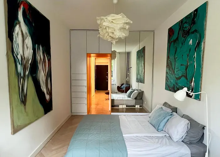 Art & Design 3 In Center